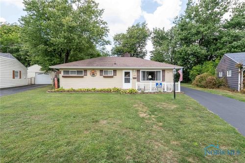 408 National Ct, Findlay, OH, 45840-2428 | Card Image