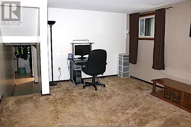 3372 Hemlock Rd, Home with 3 bedrooms, 2 bathrooms and null parking in Windsor ON | Image 22