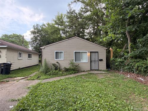15908 Dacosta St, Detroit, MI, 48223-1178 | Card Image
