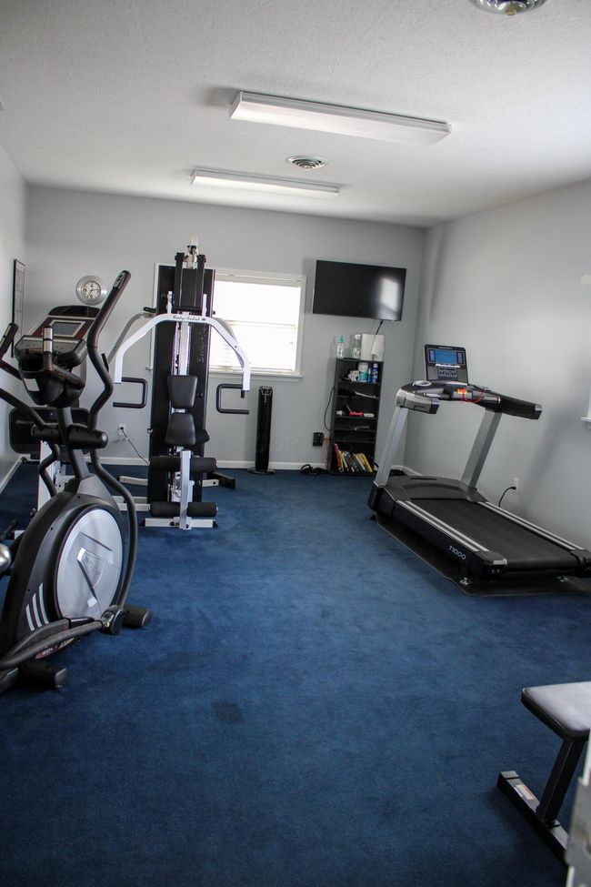 fitness room | Image 23