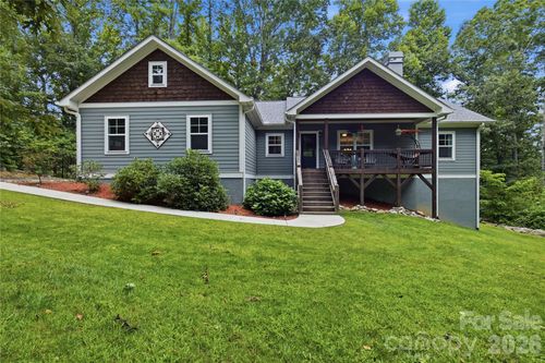 72 Summer Shade Ct, Hendersonville, NC, 28792-0511 | Card Image