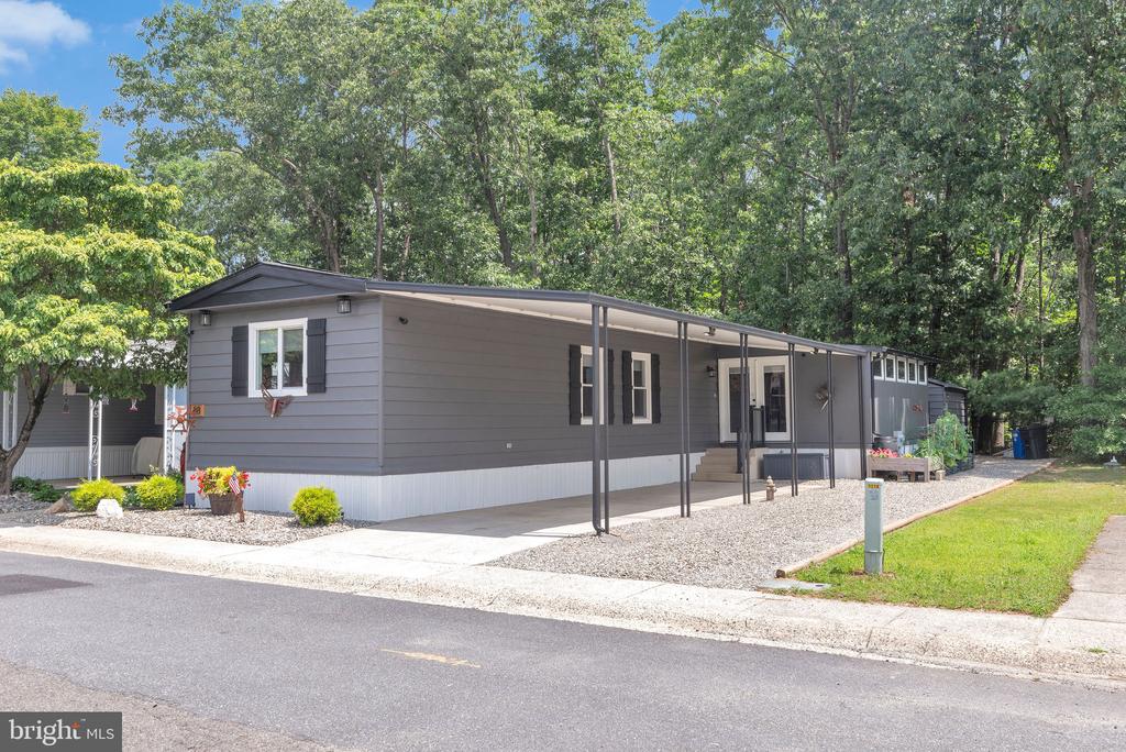 Residential in JACKSON 5