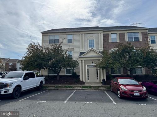 unit-301-1129 Huntmaster Ter Ne, LEESBURG, VA, 20176-4579 | Card Image