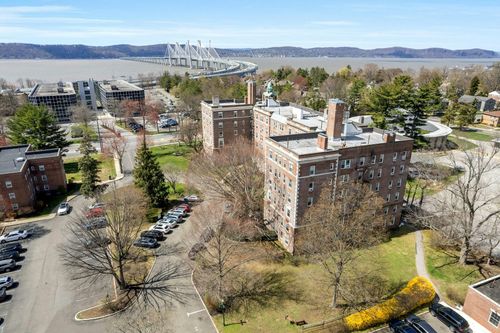apt-1-300 S Broadway, Tarrytown, NY, 10591-5308 | Card Image