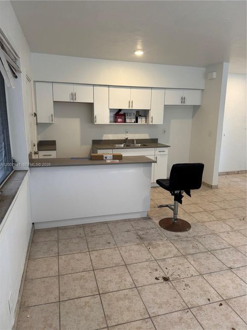 21-7300 Harding Ave, Miami Beach, FL, 33141 | Card Image