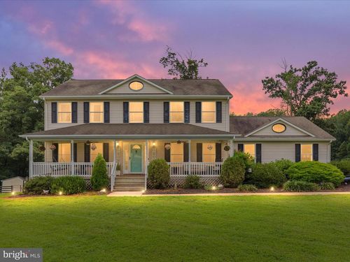 48 Maddox Ln, Amissville, VA, 20106-4156 | Card Image