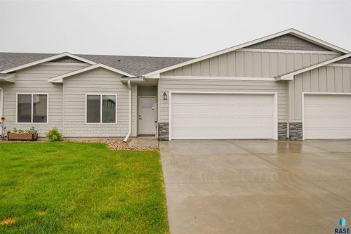 6213 S Alki Pl, Sioux Falls, SD, 57108-7501 | Card Image
