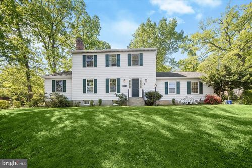 6935 Pineway, UNIVERSITY PARK, MD, 20782-1164 | Card Image