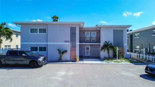 apt-6-11975 3rd St E, TREASURE ISLAND, FL, 33706-4564 | Card Image