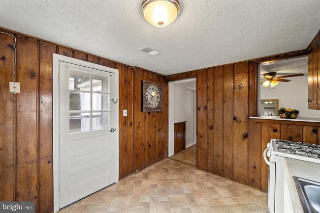 12002 Fitzgerald Way, House other with 2 bedrooms, 1 bathrooms and null parking in Bristow VA | Image 22