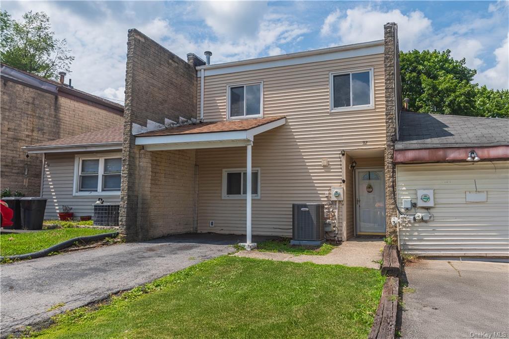 Country Club Dr, Florida, NY 10921