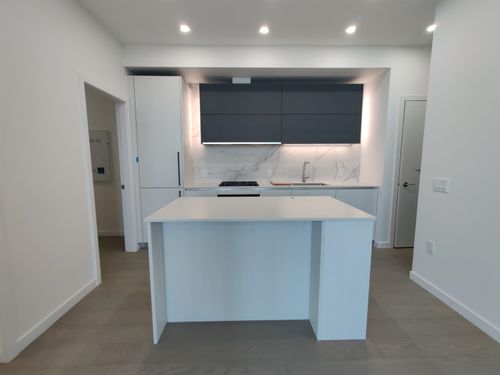 308-8415 Granville St, Vancouver, BC, V6P0M2 | Card Image