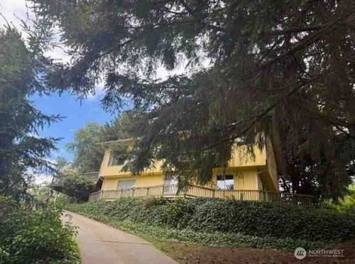 8100 Meyerwood Lane Ne, Bremerton, WA, 98311 | Card Image