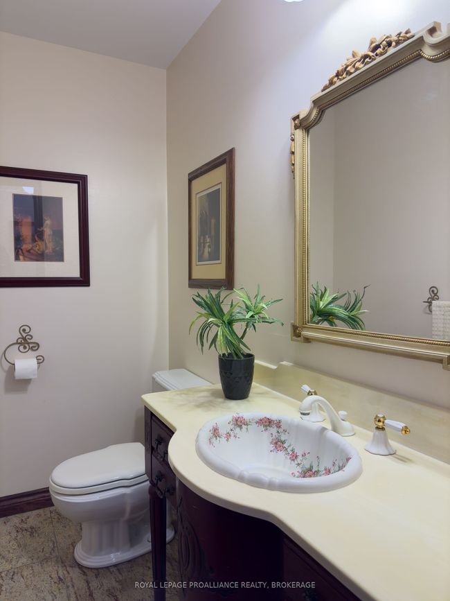4734 Lakeside Lane, House other with 6 bedrooms, 5 bathrooms and 4 parking in Bath ON | Image 10