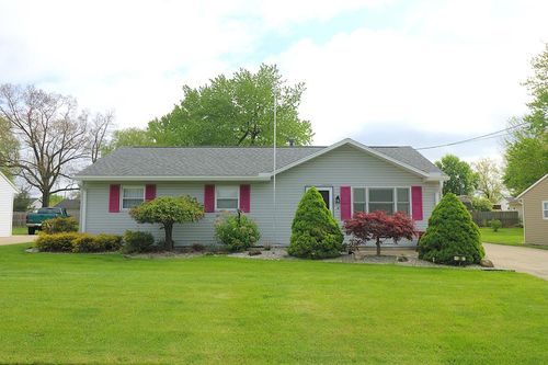 28 Valley Park Dr, Norwalk, OH, 44857-1917 | Card Image