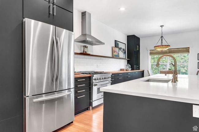 Kitchen | Image 11