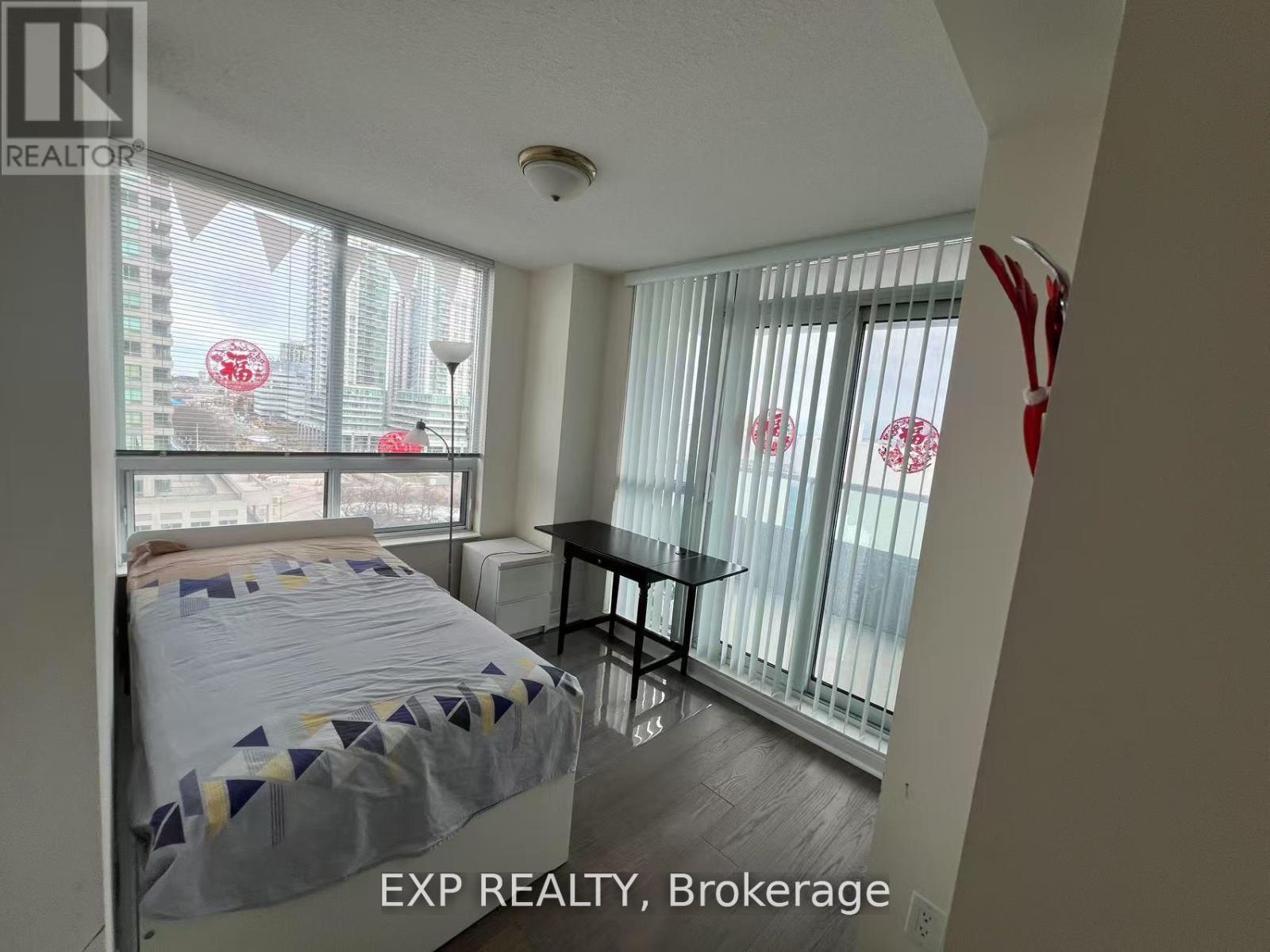 Residential Lease in Toronto (Bendale) 3