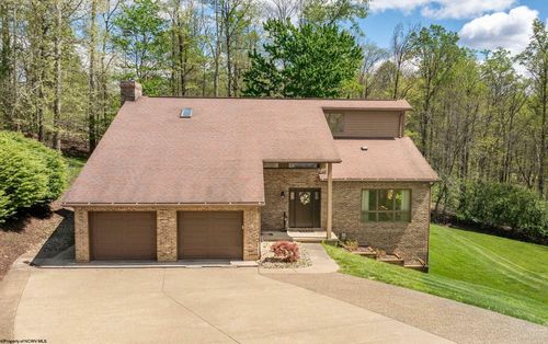 3726 Swallowtail Dr, Morgantown, WV, 26508-8824 | Card Image