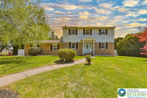 2610 Colorado St, ALLENTOWN, PA, 18103-3700 | Card Image