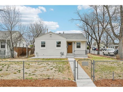 1200 Iola St, Aurora, CO, 80010-3408 | Card Image