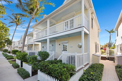 7017 Harbor Village Dr, Duck Key, FL, 33050 | Card Image