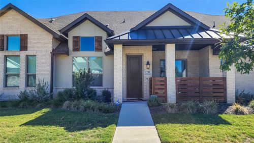 1702 Goodfield Ln, Garland, TX, 75042-3963 | Card Image