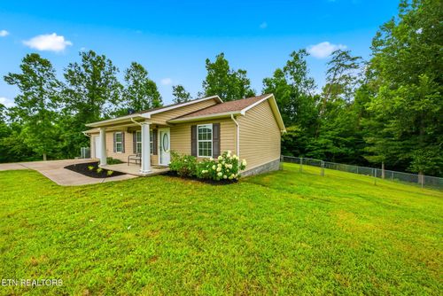 111 Agape Ln, Heiskell, TN, 37754-3324 | Card Image