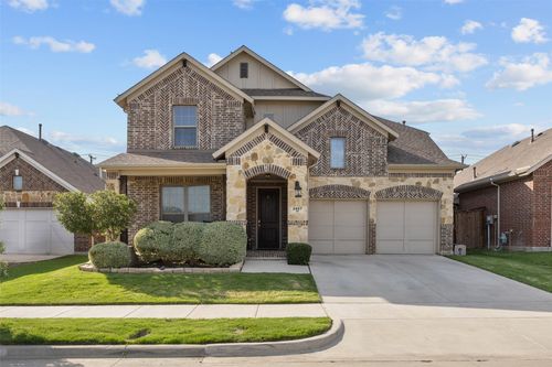 2807 Newsom Ridge Dr, Mansfield, TX, 76063-3195 | Card Image