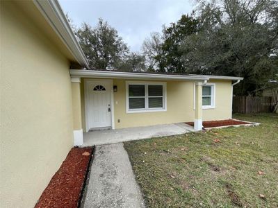 27173 Simona Avenue, House other with 3 bedrooms, 2 bathrooms and null parking in Brooksville FL | Image 2