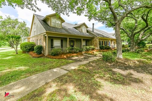 3111 Fairfield Ave, Shreveport, LA, 71104-4142 | Card Image