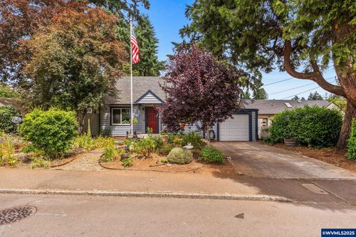 585 Madrona Av S, Salem, OR, 97302 | Card Image