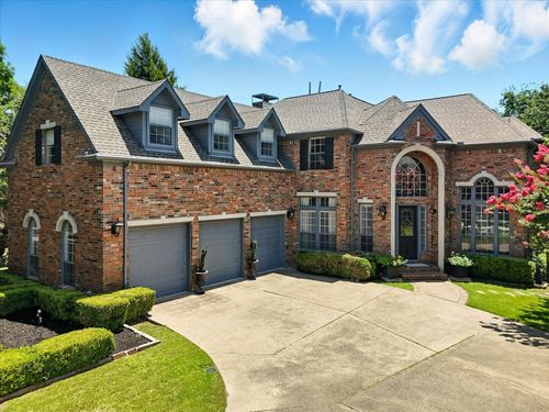 2008 Boxwood Dr, Irving, TX, 75063-5513 | Card Image