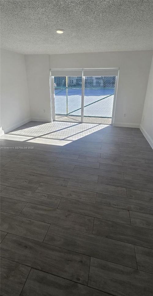 e101-11020 Sw 196th St, Cutler Bay, FL, 33157 | Card Image