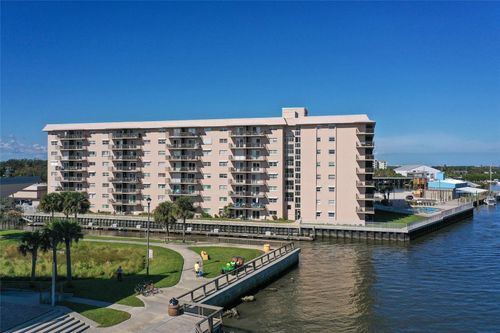 6050-101 N Riverside Drive, New Smyrna Beach, FL, 32168 | Card Image