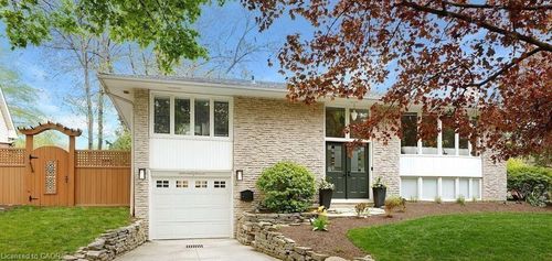 407 Canterbury Cres, Oakville, ON, L6J5K8 | Card Image