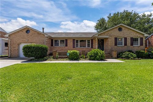5917 Woodhaven Ct, Virginia Beach, VA, 23464-2011 | Card Image