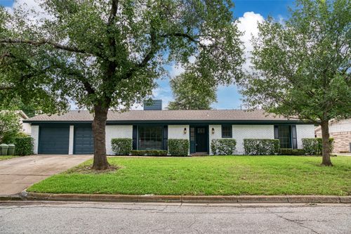 4916 Vance Rd, North Richland Hills, TX, 76180-7936 | Card Image