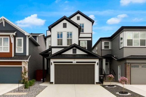 102 Setonstone Manor Se, Calgary, AB, T3M3V5 | Card Image
