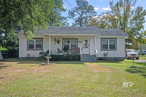 300 E 10th Street, Bay Minette, AL, 36507 | Card Image