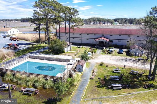 111-6570 Coachs Ln, CHINCOTEAGUE ISLAND, VA, 23336-2338 | Card Image