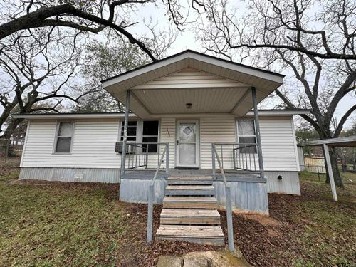 305 E Front St, Arp, TX, 75750-9817 | Card Image