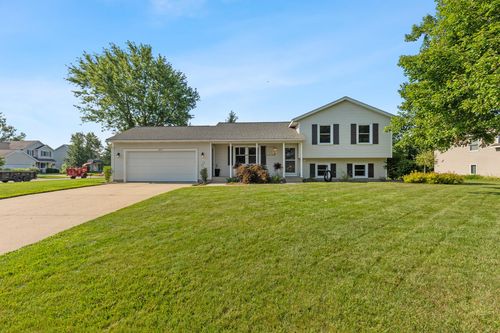 3852 Pebblefield Dr, Hudsonville, MI, 49426-9054 | Card Image