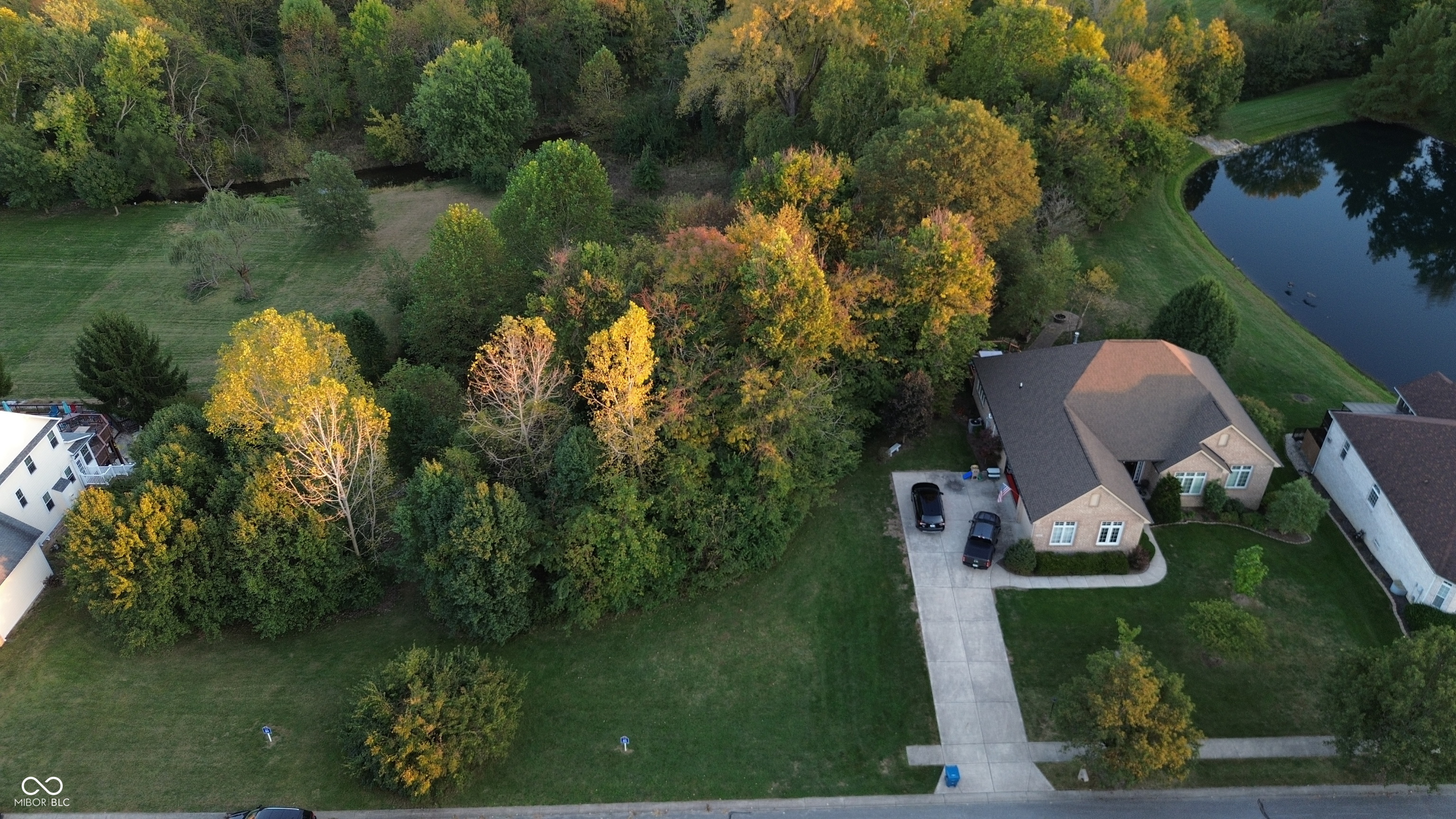 Land in Indianapolis 2
