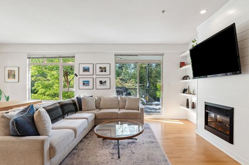 219-100 Capilano Rd, Port Moody, BC, V3H5M9 | Card Image