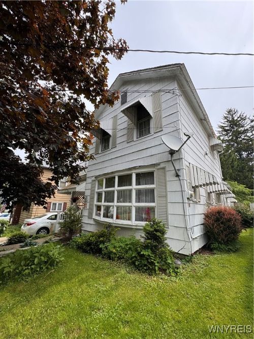 51 Wilson St, Salamanca, NY, 14779-1847 | Card Image