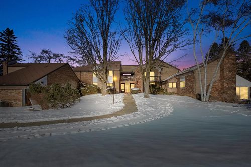 115-8643 N Servite Drive, Milwaukee, WI, 53223 | Card Image