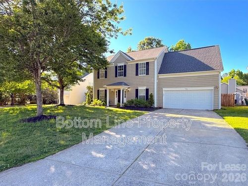 11740 Hawick Valley Ln, Charlotte, NC, 28277-2900 | Card Image