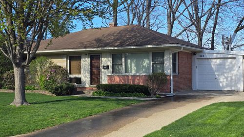 1025 Longaker Rd, Northbrook, IL, 60062-3921 | Card Image
