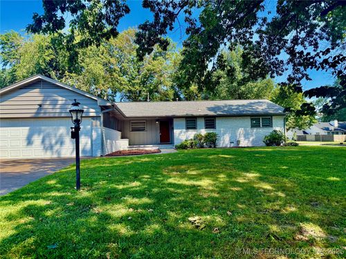 5143 S Richmond Ave, Tulsa, OK, 74135-3960 | Card Image