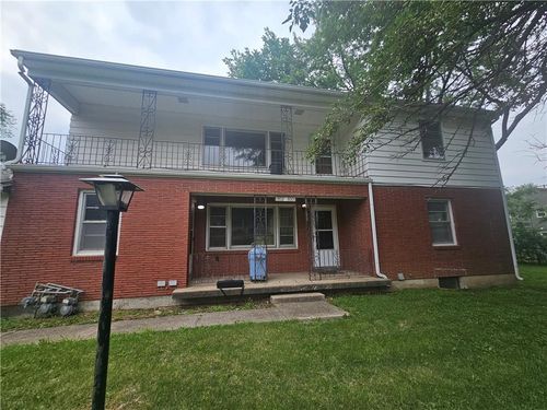 800 - 802 E 75th Terrace, Kansas City, MO, 64131 | Card Image